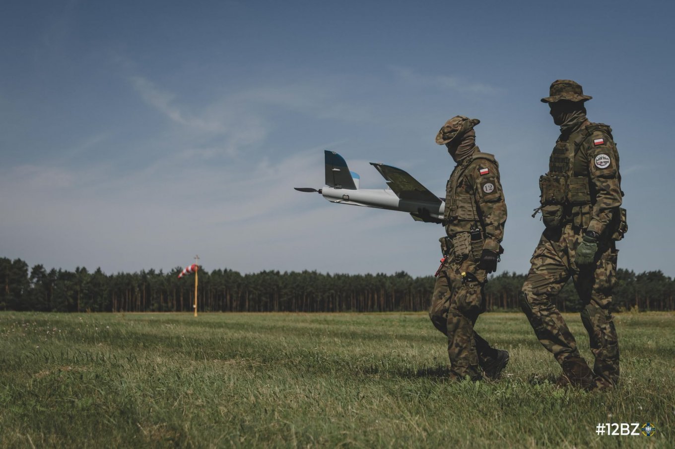 Polish military with Warmate drone / Photo credit: 12 Brygada Zmechanizowana