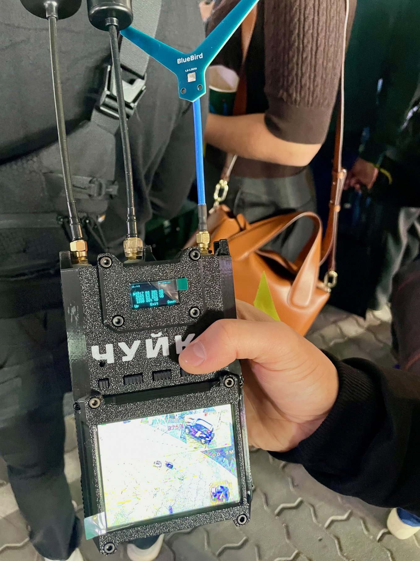 Chuyka 3.0 drone video signal detector by BlueBird