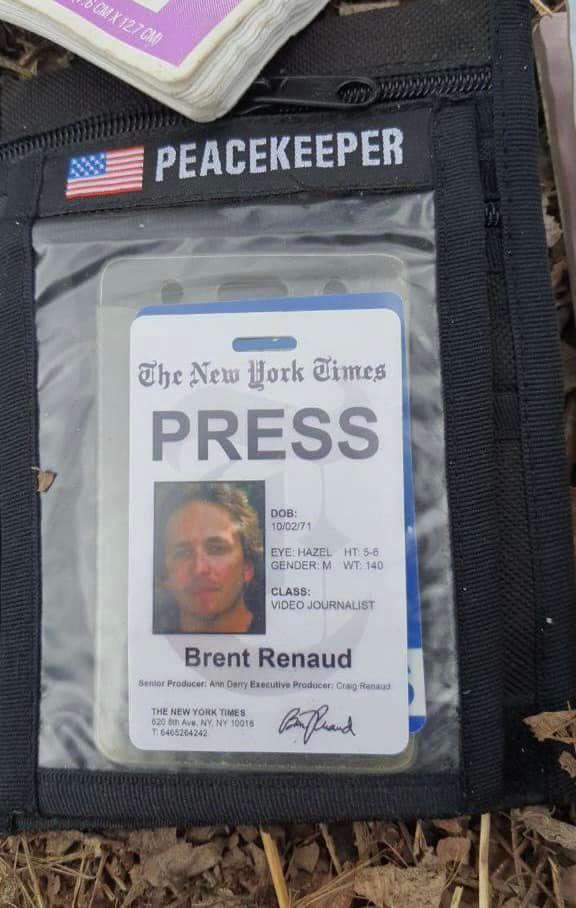 Brent Renaud press-card