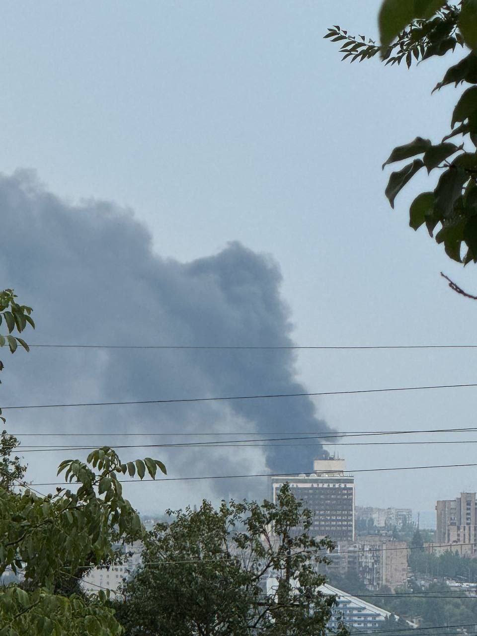 Ukrainian Forces Target Machine-Building Plant in Temporarily Occupied Luhansk