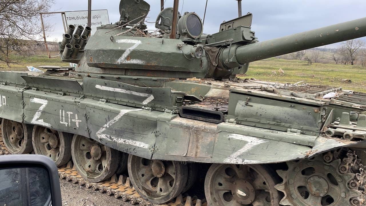 Another vintage russian T-62M tank was found in Kherson region by Ukrainian forces, Ukraine’s General Staff Operational Report, Defense Express