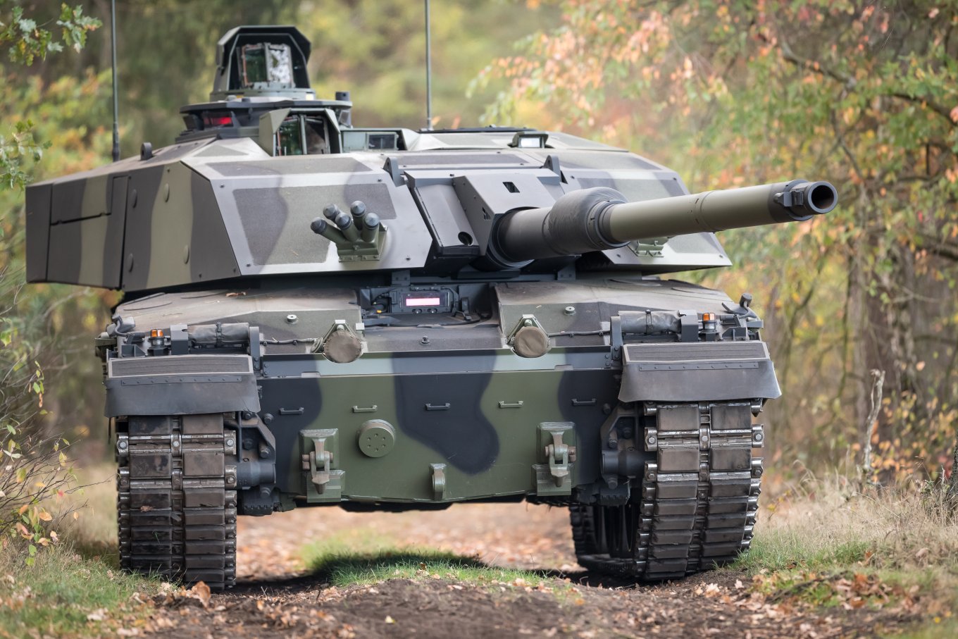 Challenger 2 tank count dwindles as British Army is left with just 157  operational vehicles - Militarnyi, tank 2