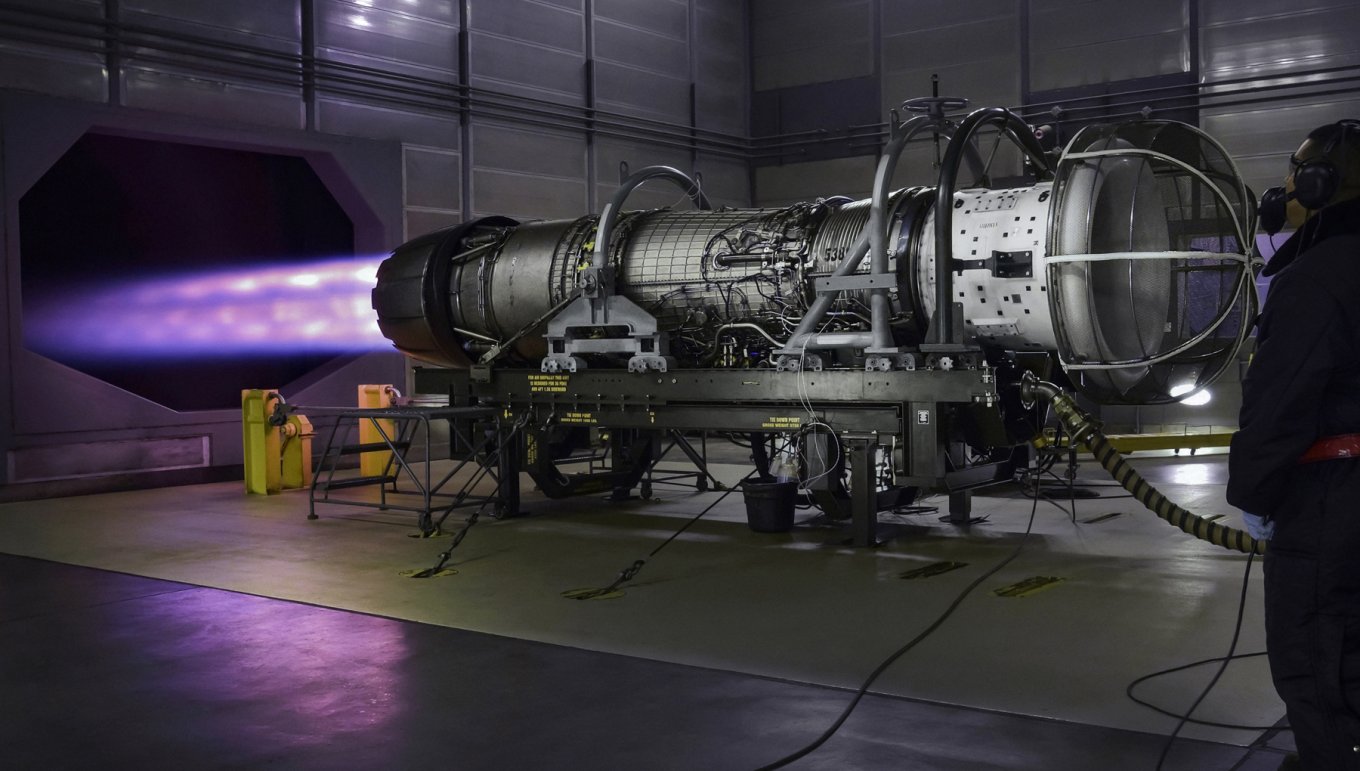 Gripen Deliveries for Ukraine May Avoid Delays as Engine Manufacturer Expands Production by $1 Billion