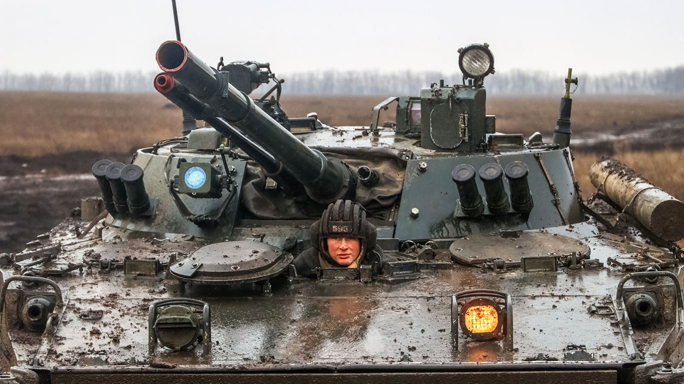 Russia to Stage Massive Tank Drills Close to the South-East of Ukraine as in Belarus, Defense Express