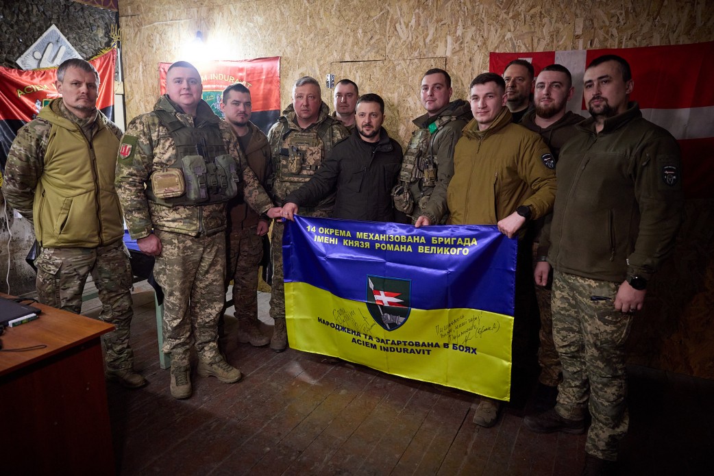 Ukraine’s President Volodymyr Zelenskyy Visited the Forward Positions of Troops in the Kupyansk Direction, Defense Express