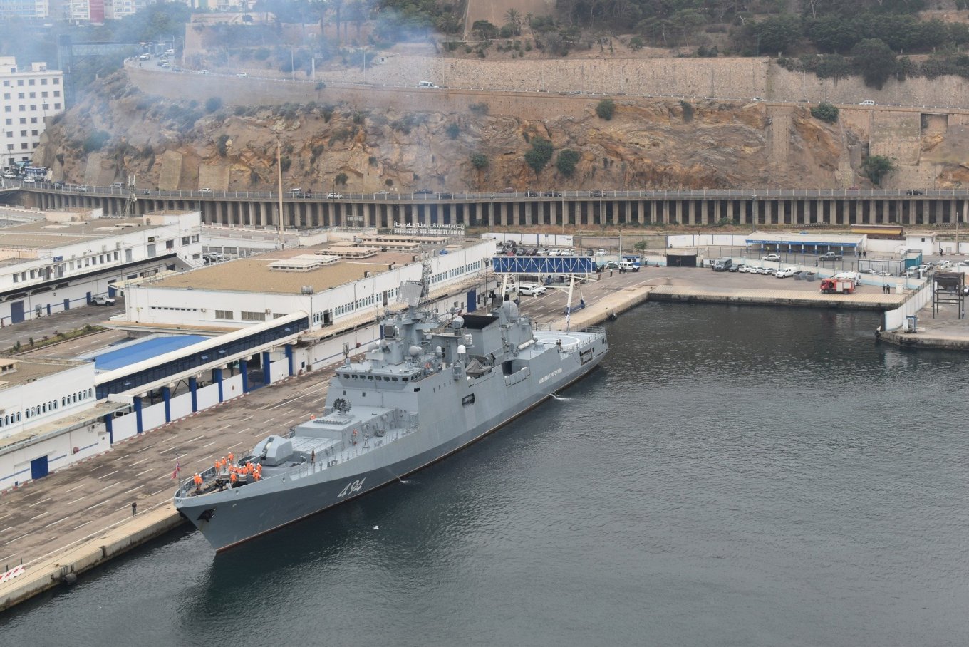 Ukraine Strikes Admiral Makarov, russia's Last Kalibr-Capable Frigate in Black Sea