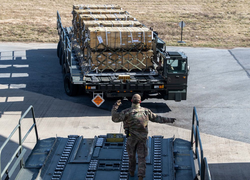 With a New Security Aid Package From the US Ukraine Gets Cluster Munitions, Armored Vehicles, Artillery, Defense Express