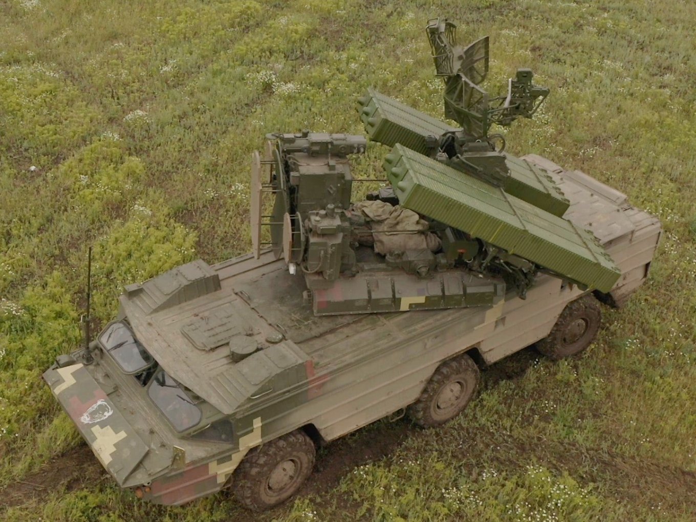 Defence Express / Crews of the SA-8 SAM of the Armed Forces of Ukraine take part in the destruction of enemy air targets