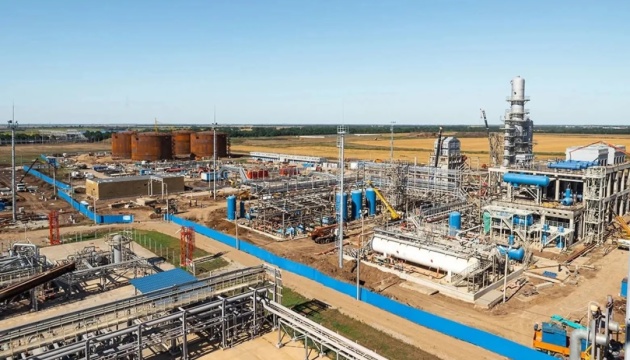 Long-range Drones of Ukraine’s Defense Intelligence Attacked russia’s Oil Refinery in Krasnodar Krai, The Ilsky Oil Refinery is located in the urban-type settlement of Ilsky in the Seversky District of Krasnodar Krai,
