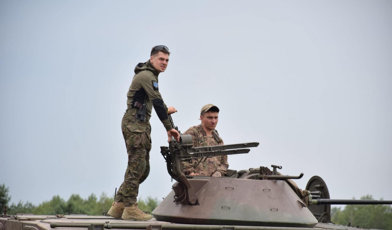 One of Ukraine’s Armed Forces’ Brigades Received M-80A IFV from Slovenia, Defense Express