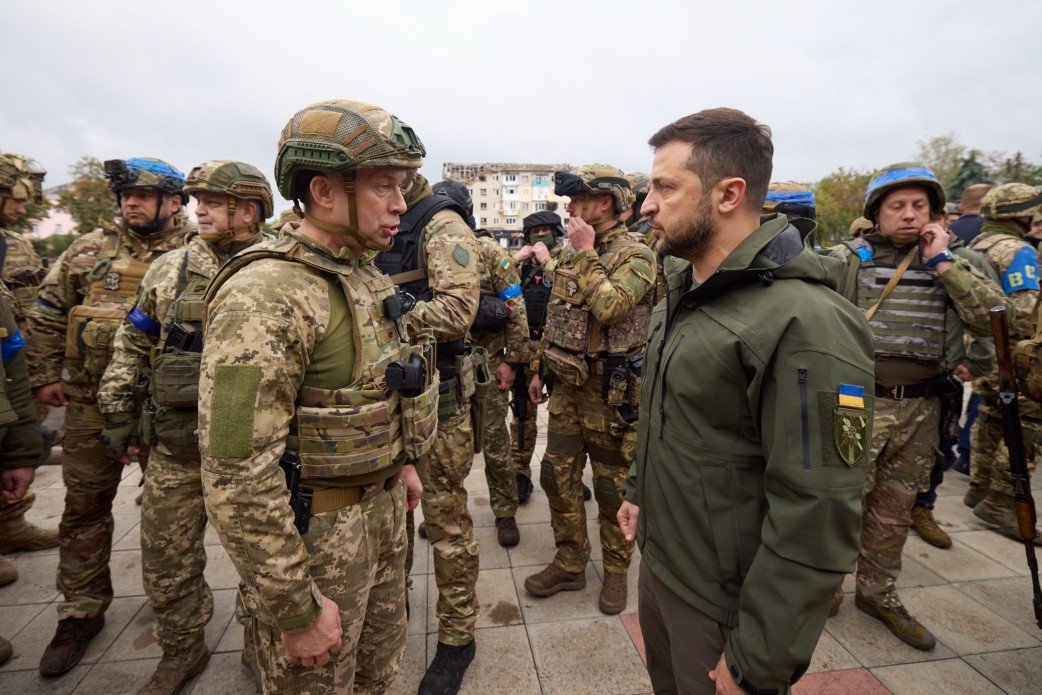Ukraine's President Volodymyr Zelensky is listening to the report by Commander of the Ground Forces of the Armed Forces of Ukraine Oleksandr Syrsky - commander of the Khortytsia operative strategic group of troops, Commander of Ukraine’s Ground Forces Celebrates His Birthday, the Day Before He Visited Troops Fighting on the Bakhmut and Lyman Directions, Defense Express