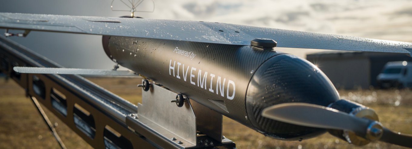 Hornet-2 UAVs, Which May End Up in Ukraine’s Armed Forces, Can Fly in Swarms, Are Almost Completely Autonomousб Hornet interceptor by Destinus with Hivemind AI, Shield AI