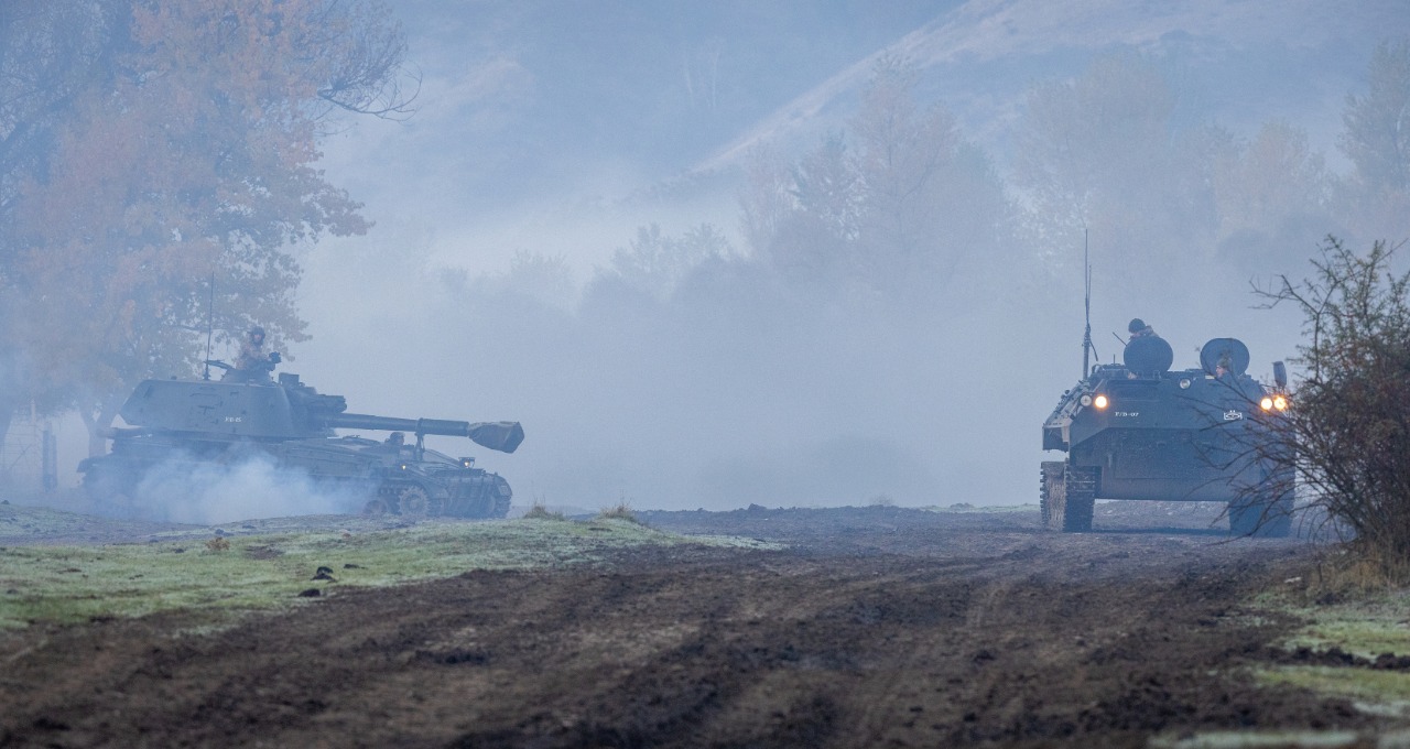 The 2S3 Akatsiya self-propelled gun of the Defense Forces of Georgia Defense Express