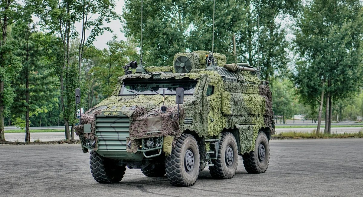 KOVVŠ special purpose vehicle based on TITUS / Defense Express / Czech Army Learns From Ukraine, Buys Modernized TITUS-Based Command Vehicle with Automated Control System