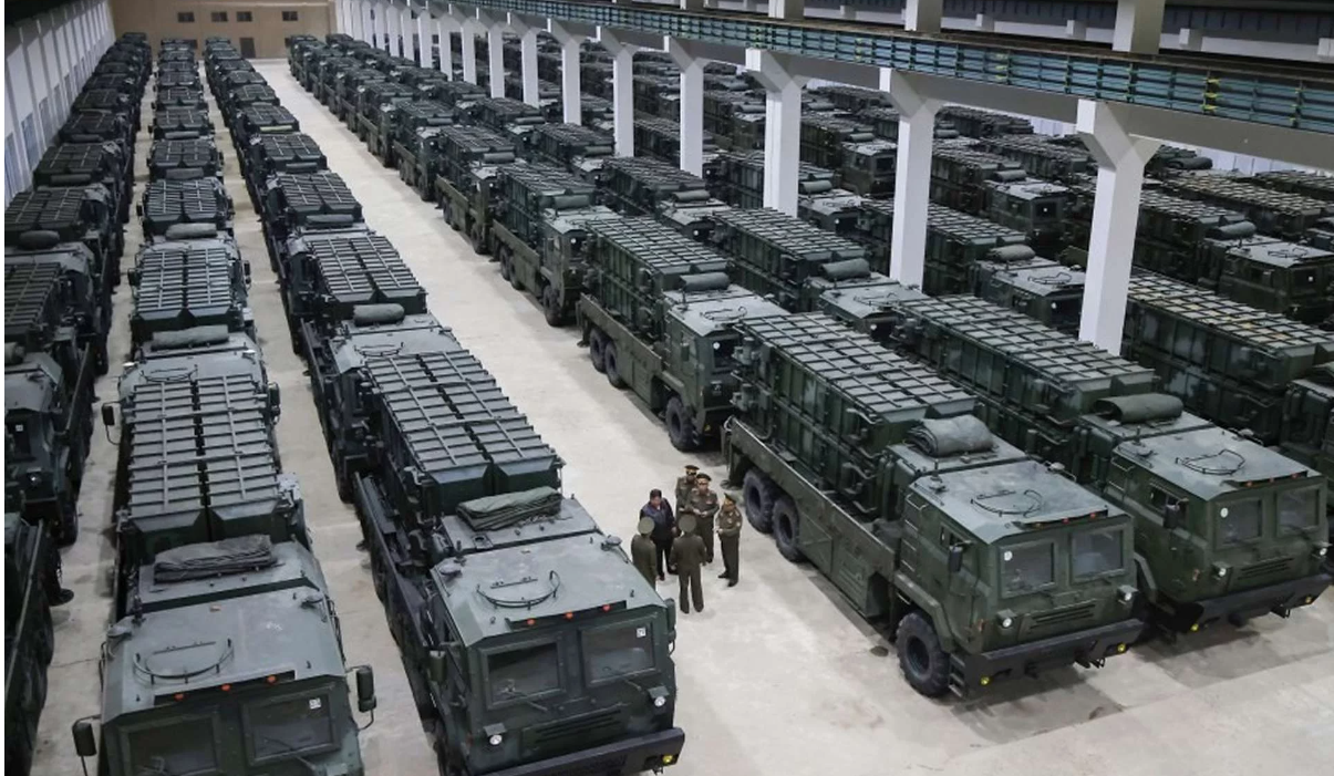 North Korean state news agency shows scale of production of Hwasong-11D launchers, May 2024 / Defense Express / North Korea Has a Smaller Version of the KN-23 Missile Earlier Used to Attack Ukraine