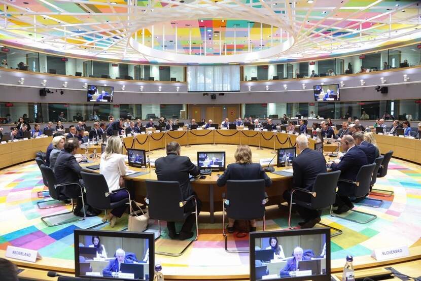 EU Defense Ministers meeting, May 23 Defense Express Netherlands Commits €260 Million to Joint Ammunition Acquisition for Ukraine, Focus on 155mm Munitions