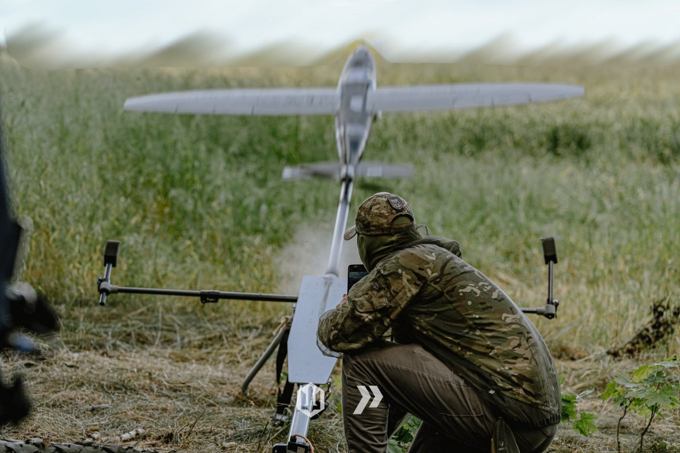 Janes Reports Over 10,000 Hornet Drones Used by Ukrainian Forces in Three Months