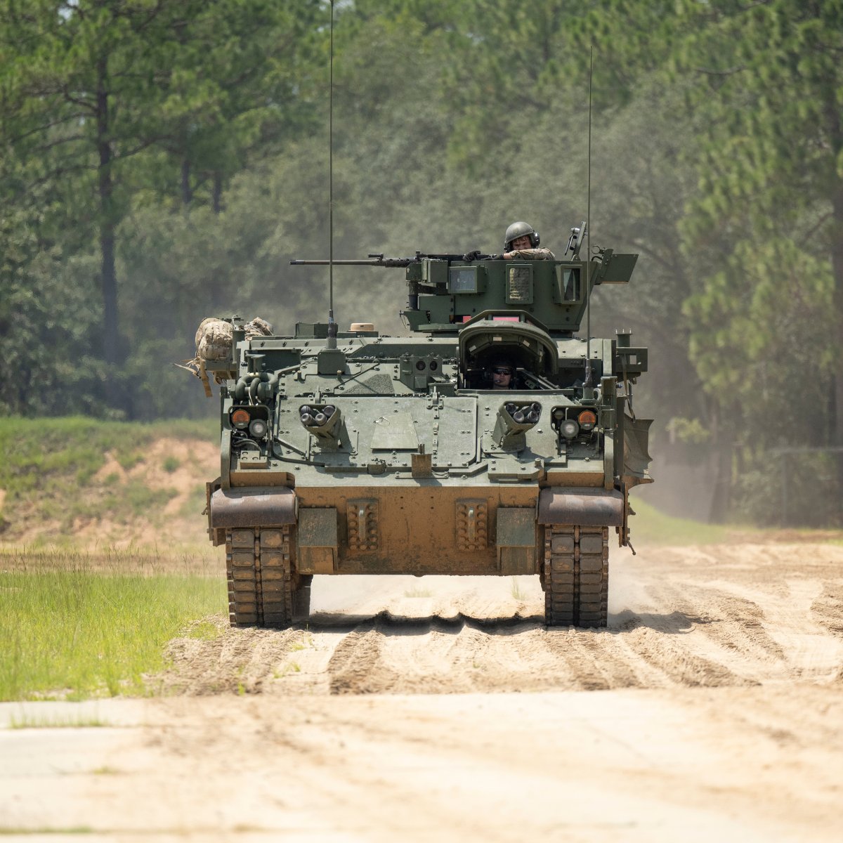 More M113s for Ukraine? How AMPVs Could Free Up U.S. Vehicles, Defense Express