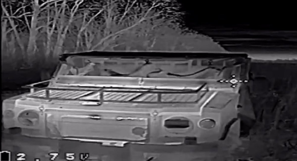 The Ulan vehicle Defense Express Ukrainian Drones Destroy russian 2S9 Nona-S, Mortars, and russian Assets Near Sumy (Video)