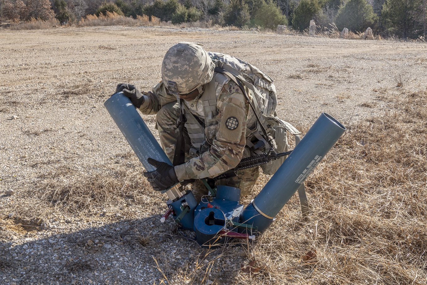 Man-portable M136 Volcano launcher / Defense Express / M136 Volcano Remote Minelaying System: What's the Best Way to Use It in Ukraine