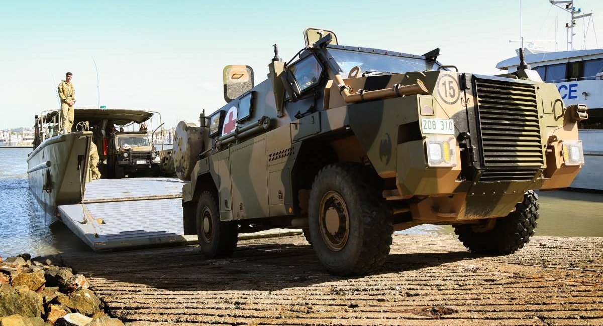 Australia to Send Bushmaster Armoured Vehicles to Ukraine, Defense Express