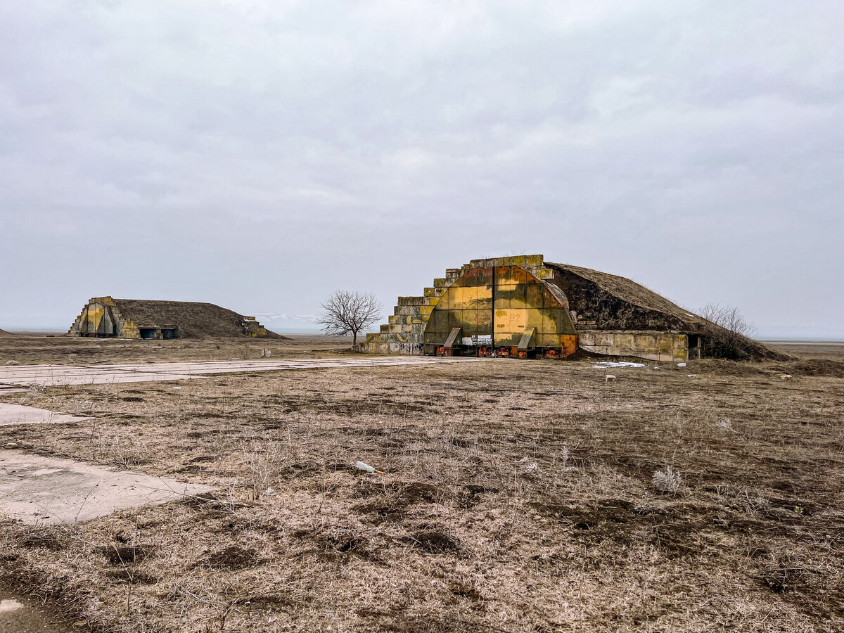 Will Rafale Jets Fit into Ukraine's Soviet-Era Shelters, and How Much Will New Ones Cost?, Defense Express