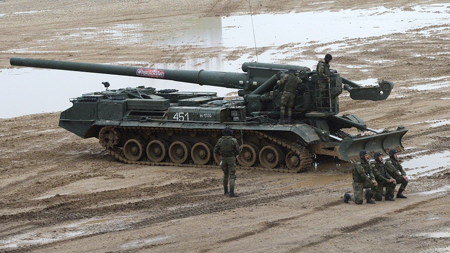 The 2S7 Pion self-propelled artillery, Defense Express
