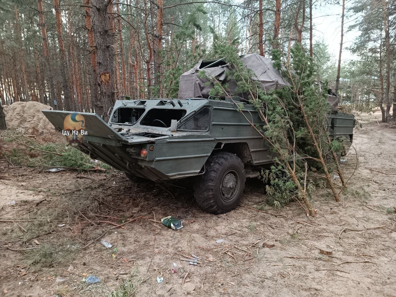 A Russian 9T217 transloader for the 9K33 Osa SAM system along with 17 9M33M3 surface-to-air missiles were captured by the Ukrainian army in Kharkiv Oblast , Defense Express