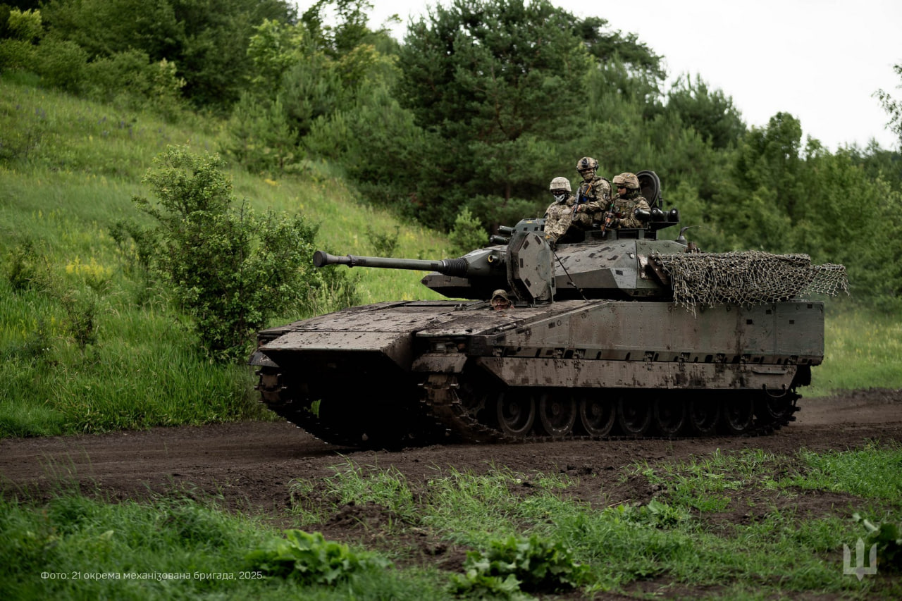 Rheinmetall Sells Its Civilian Business While Before russia's War Against Ukraine Was Closing Down Its Weapons Production, CV9040C infantry fighting vehicle by BAE Systems Hagglunds in service with the 21st Separate Mechanized Brigade of the Armed Forces of Ukraine