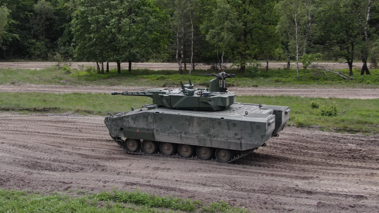 Lynx IFV replacing the Dardo in Italy and also offered to Ukraine