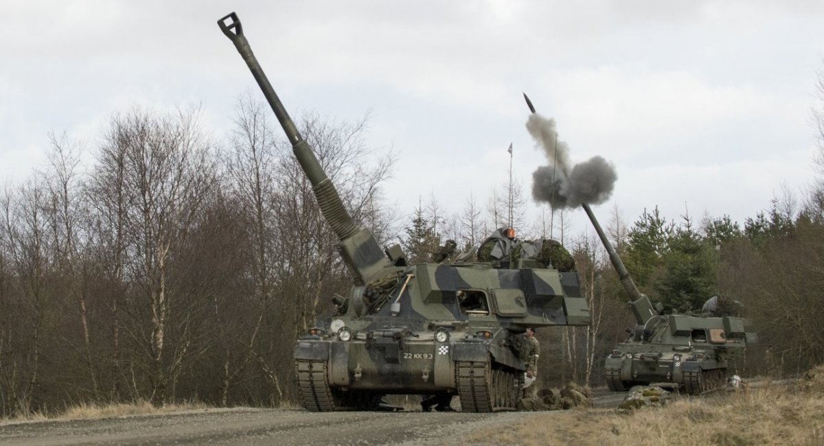 Great Britain to Hand Over 10 Unnamed Self-Propelled Guns to Ukraine. What It Can Be, Defense Express, war in Ukraine, Russian-Ukrainian war