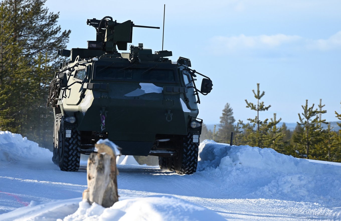 Patria 6x6 APC Production to Reach Hundreds at Finnish Automotive Plant, Defense Express
