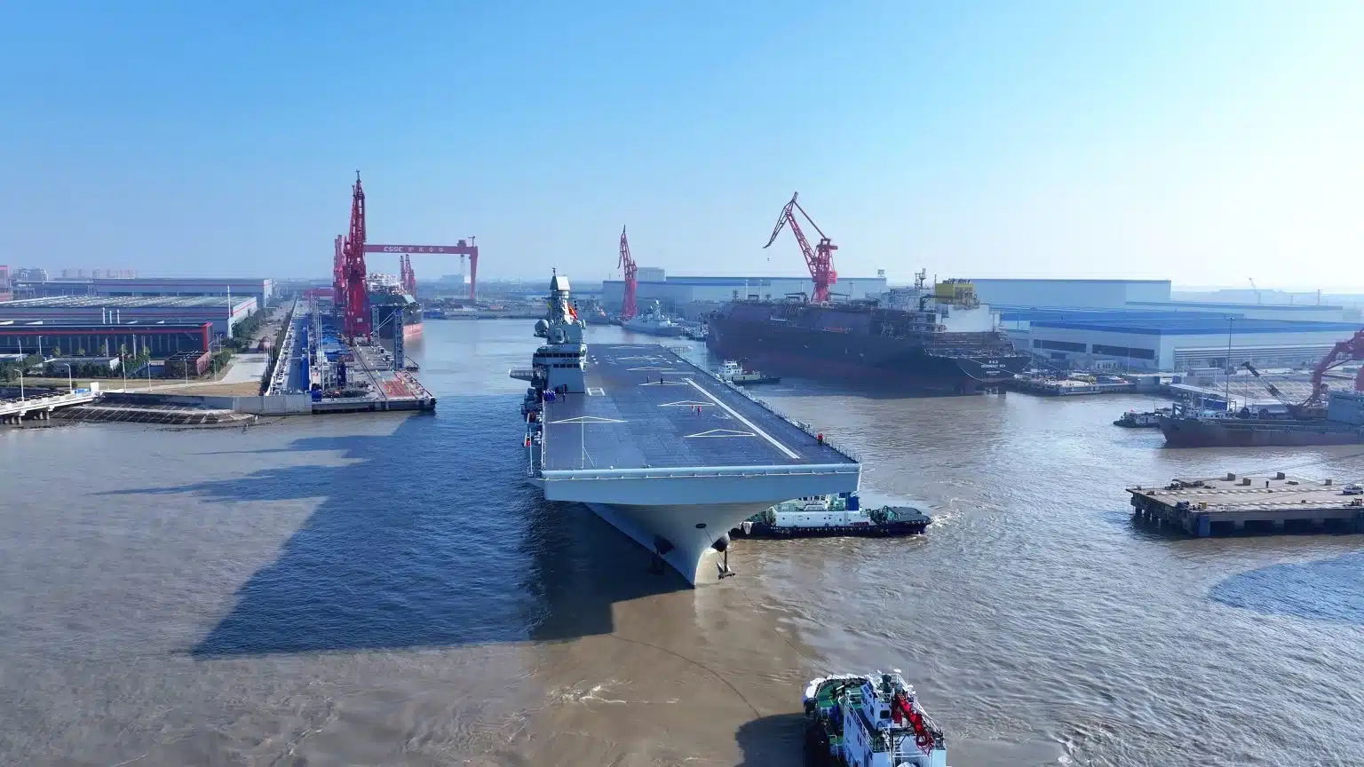 China Begins Trials of Its New Amphibious Assault Ship with Capabilities Similar to Aircraft Carrier, Defense Express