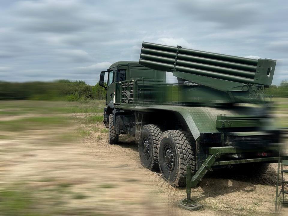 The BM-21 Grad multiple rocket launcher system Defense Express The Grad 2.0 MLRS: How Ukraine's National Guard Gave the BM-21 System a High-Tech Makeover