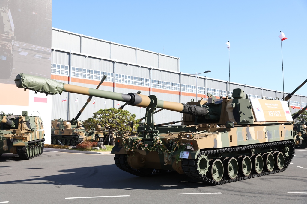 Why do Poles Need Heavy CBWP IFV That Weighs As Much As a Full-Fledged T-64B Tank, K9 self-propelled gun
