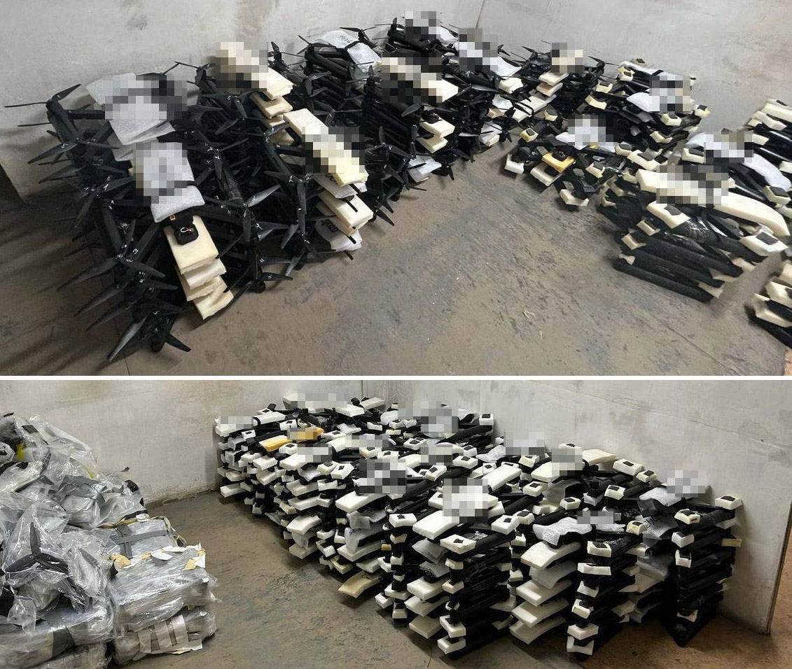 Batches of Ukrainian drones in preparation for the attack on russian airfields / Defense Express / First Contact Osa Were the Ukrainian FPV drones that Destroyed russian Tu-95MS, Tu-22M3, and Tu-160 Strategic Bombers