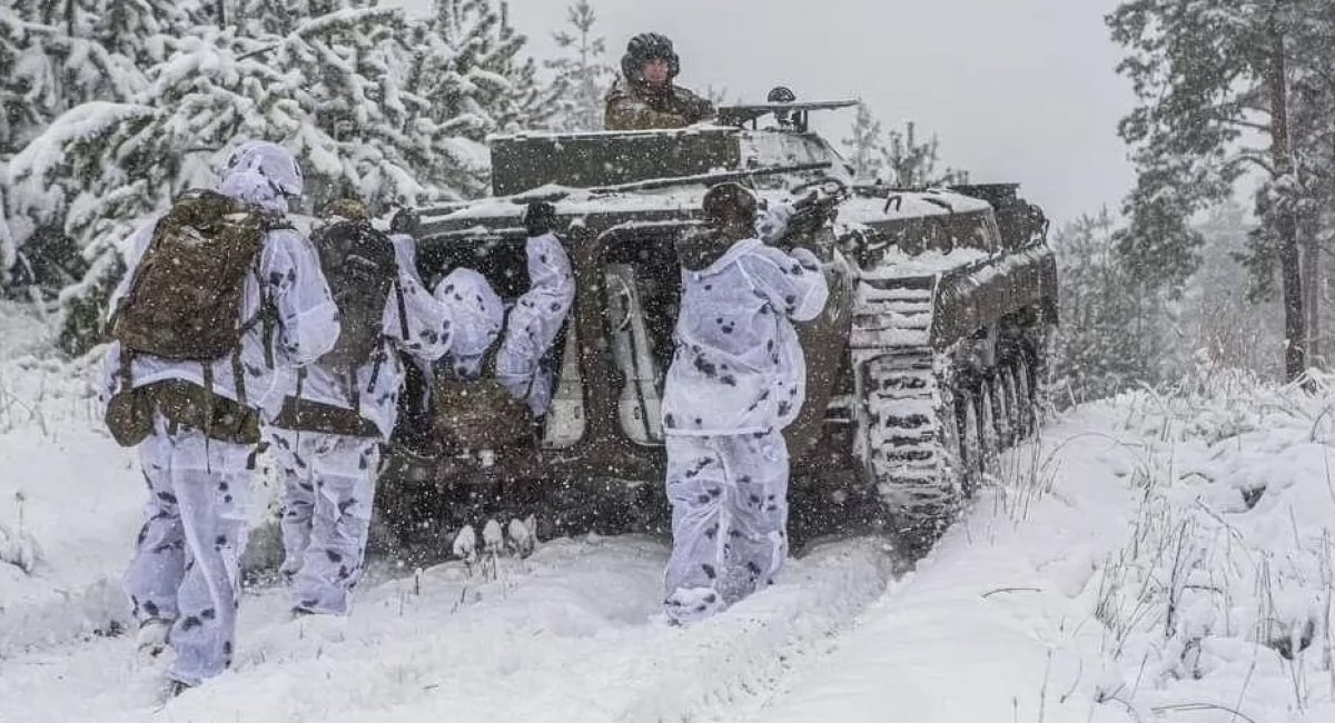 The Ukrainian military in the Bakhmut direction Defense Express Defense Express’ Weekly Review: ASCOD IFV Potential in Ukraine, Captured Equipment Repairs, russian Missile Woes