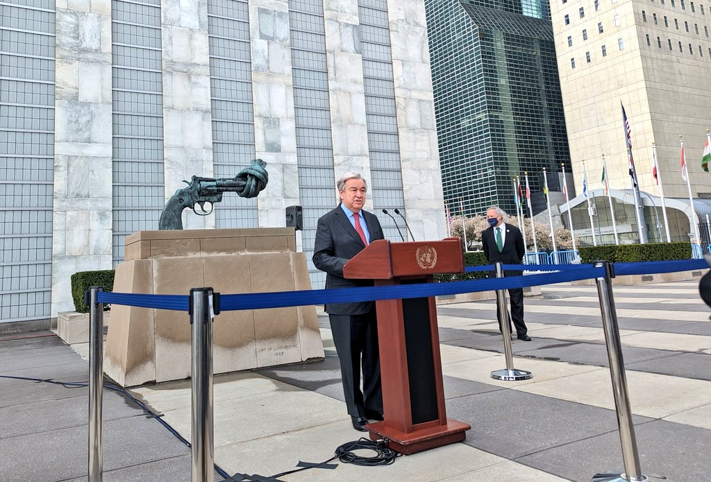 UN Secretary-General Antonio Guterres, Defense Express