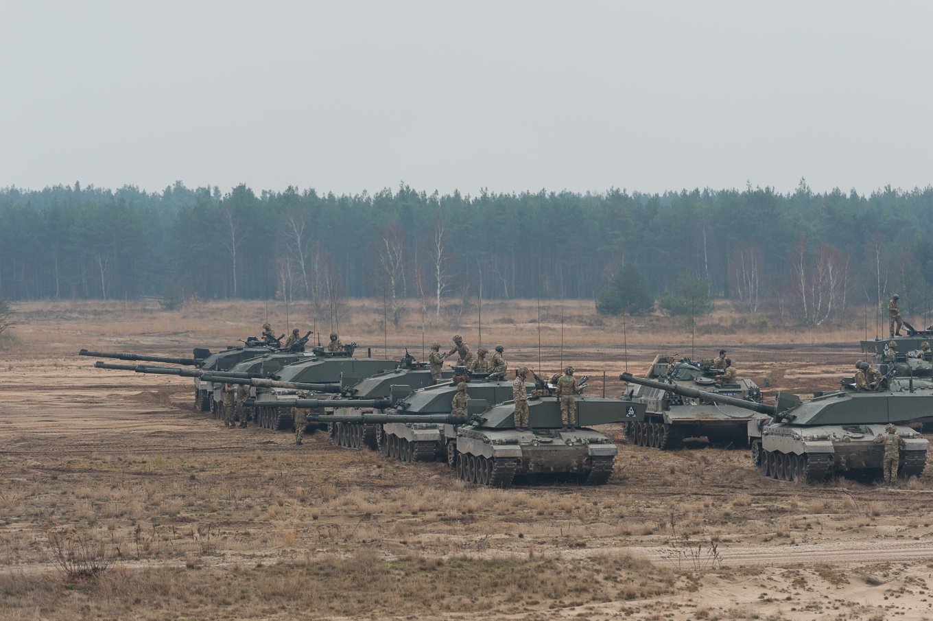 Challenger 2 main battle tanks