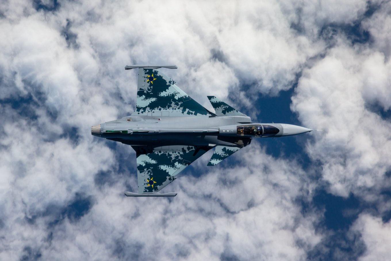 JAS-39 Gripen E of the Brazilian Air Force / Defense Express / JAS 39 Gripen is Nearing Its 1st Contract in Twelve Years, Revealing Shocking Costs Per Aircraft