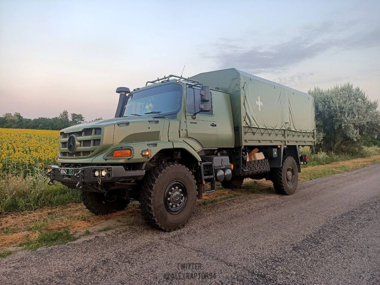 Mercedes-Benz Zetros truck in service of Ukrainian Defense Forces