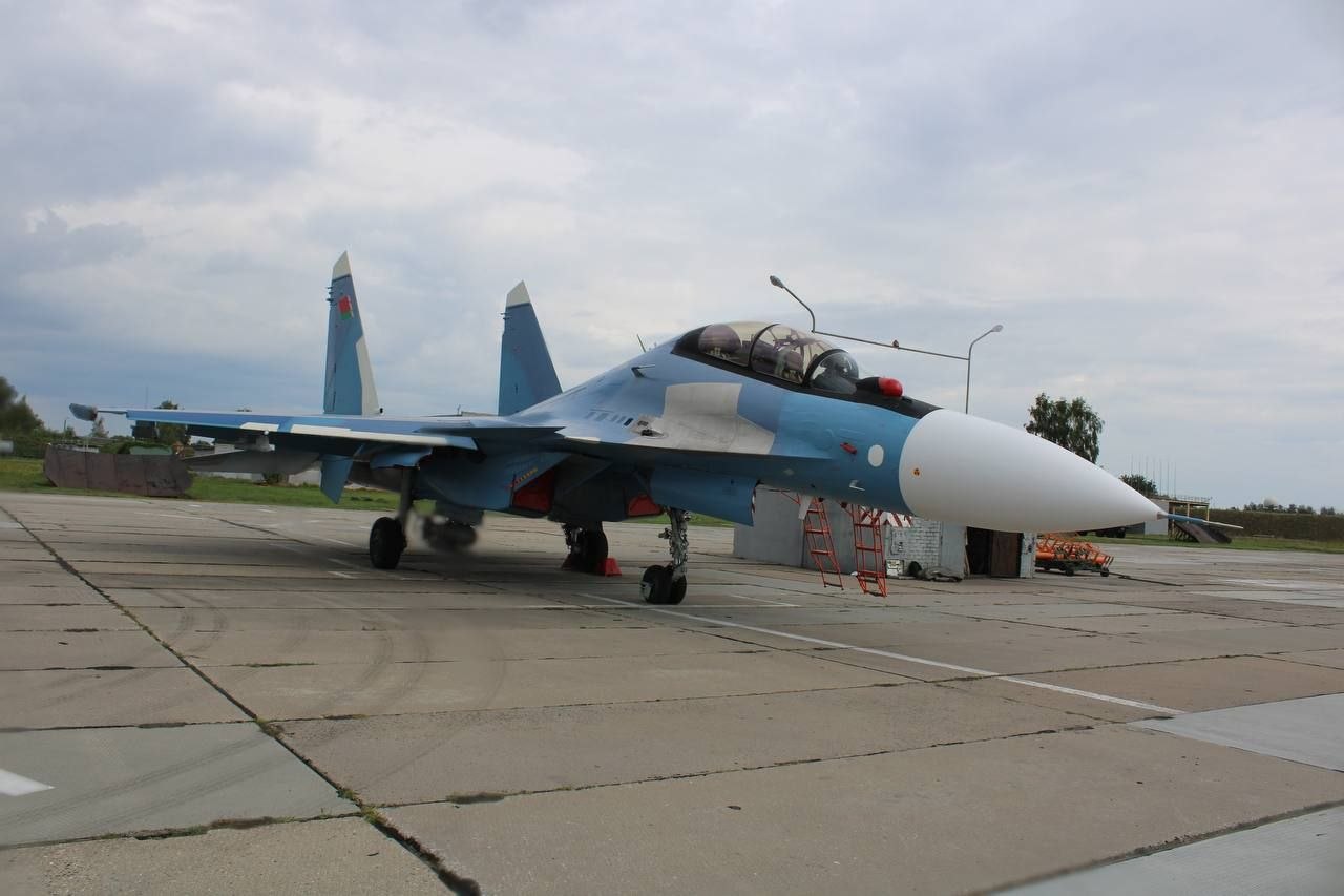 Belarusian Air Force Su-30SM with suspended UMPK-equipped aviation bomb