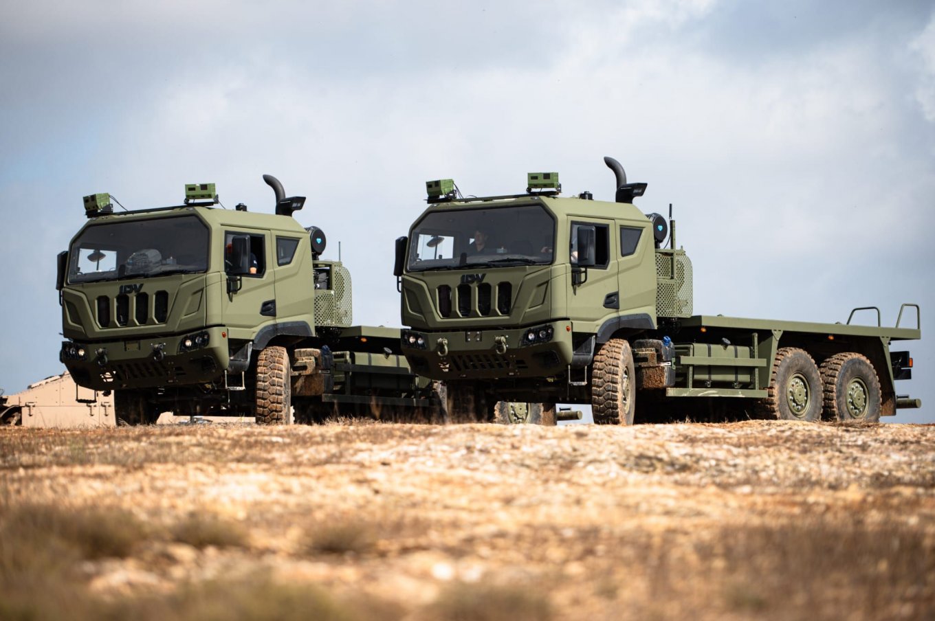 Quantum Systems Expands Support for Ukraine with Autonomous Trucks and UGVs for Testing by the National Guard, Defense Express