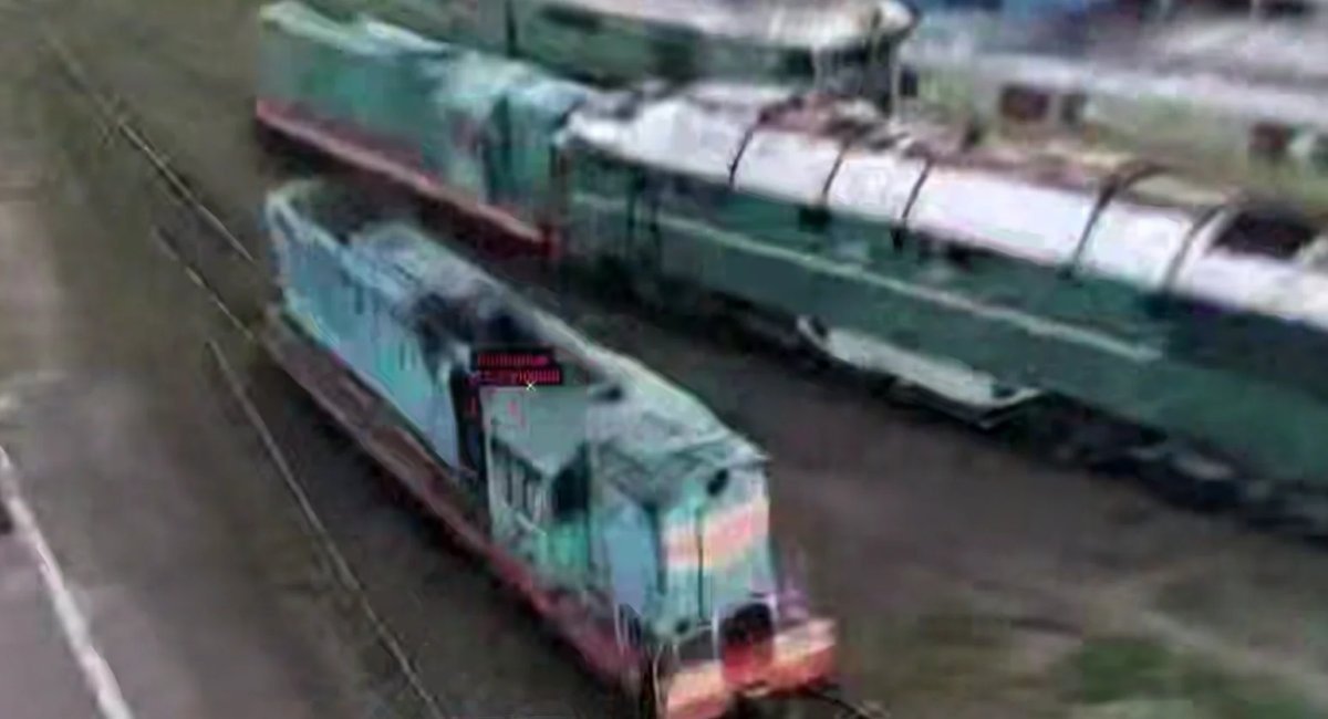 russian locomotives in Azov's sights