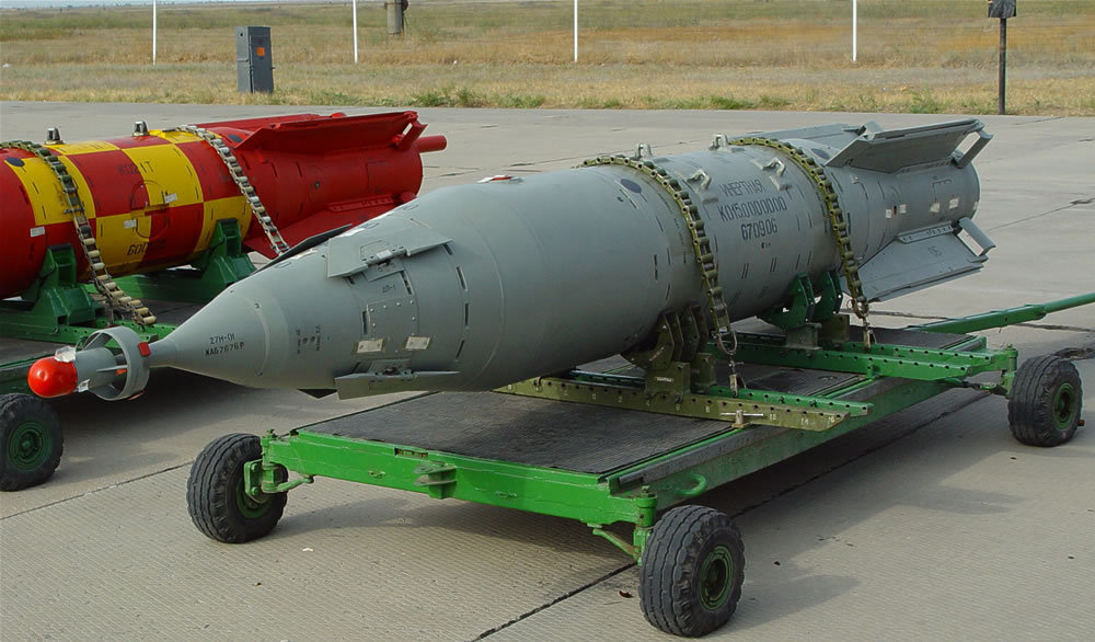 russian Facilities Producing Thermobaric Warheads for Shaheds and Glide Bombs Hit – Institute of Applied Chemistry, AOMZ Plant Targeted, Defense Express