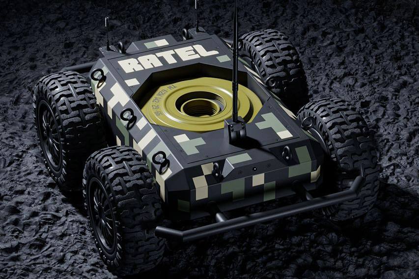 Ratel S, a suicide drone equipped with an anti-tank mine