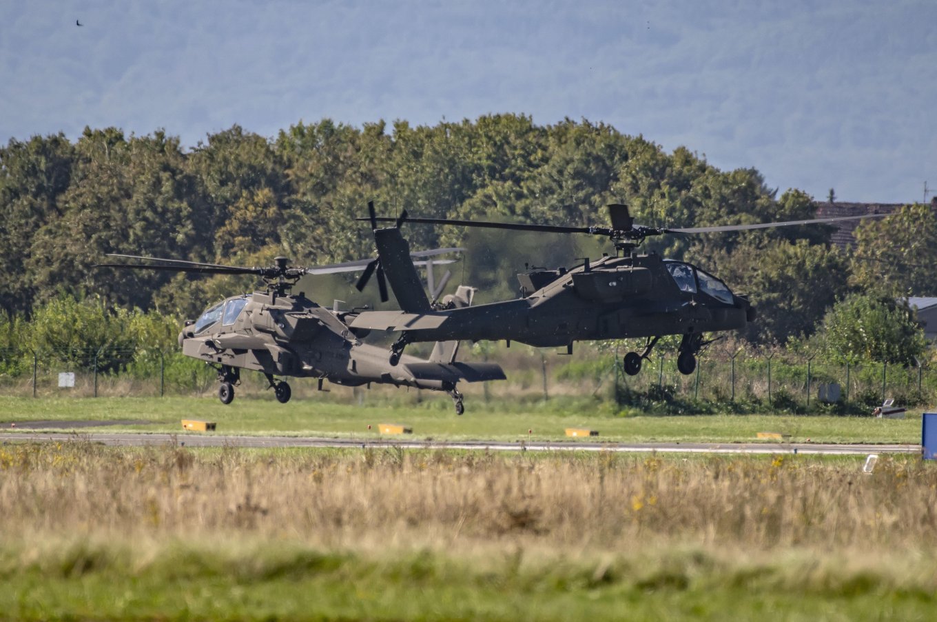 AH-64E Apache attack helicopters / Defense Express / Poland Announced the Benefits From Offset Agreements on 96 U.S. Apache Helicopters