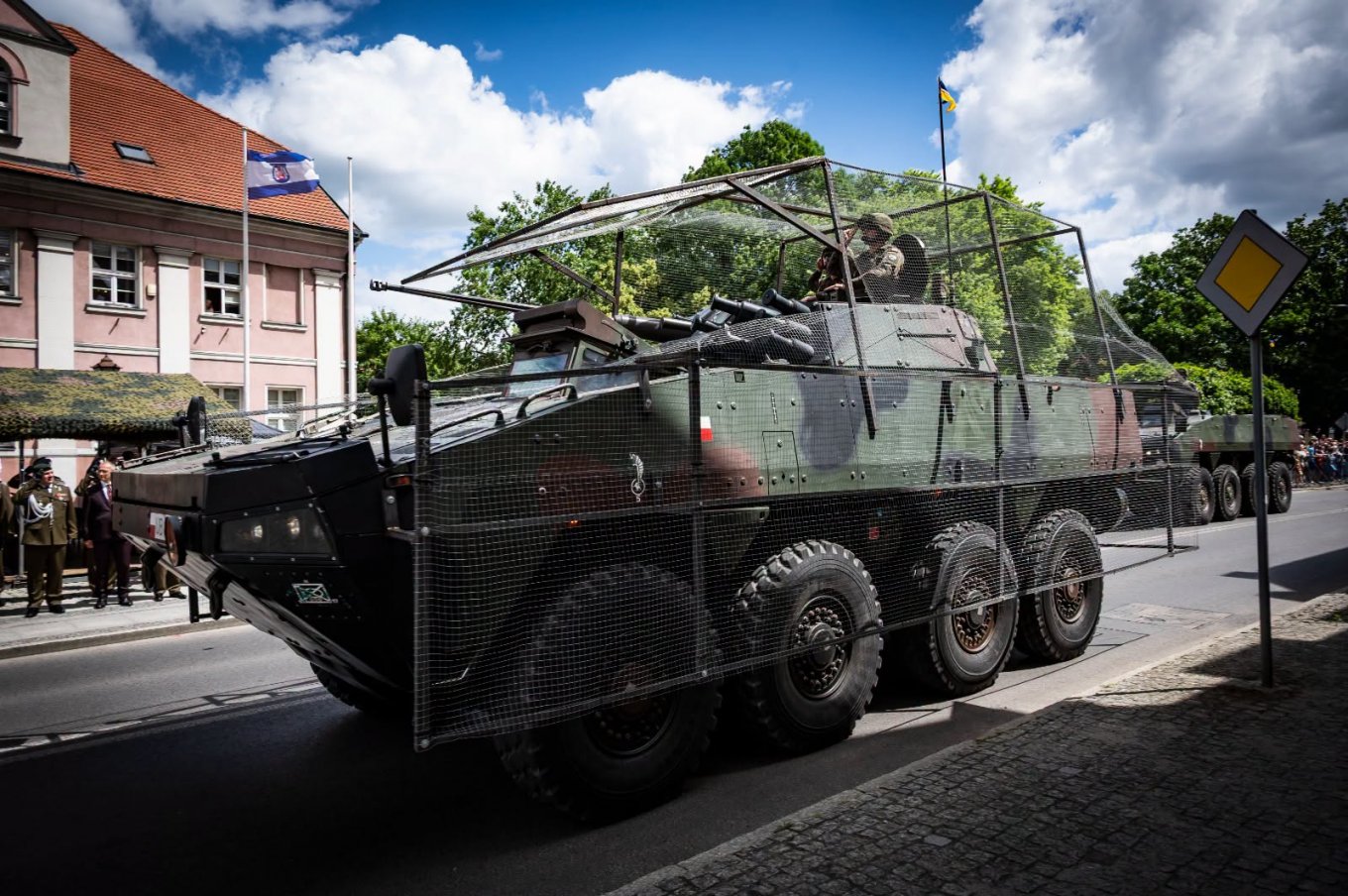 KTO Rosomak with anti-drone protection / Photo credit: 17 Wielkopolska Brygada Zmechanizowana