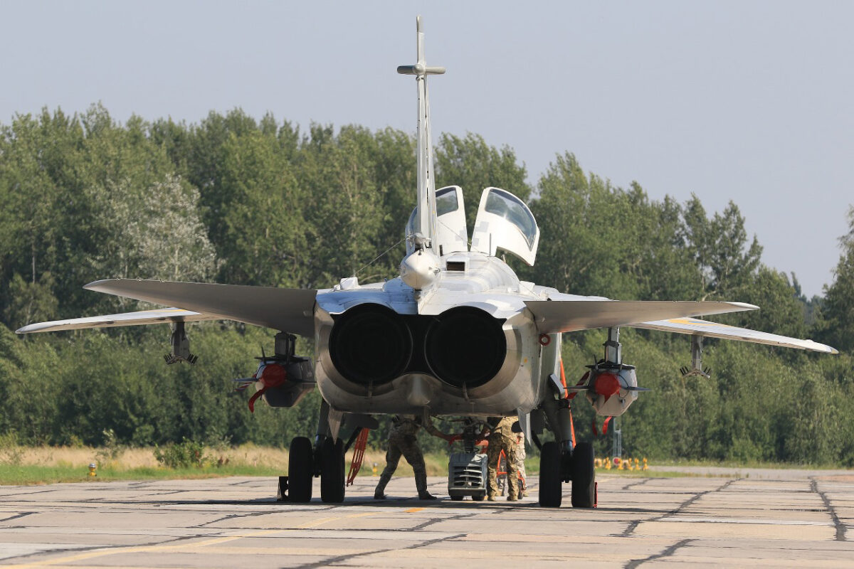 Su-24M with SCALP-EG/Storm Shadow cruise missiles