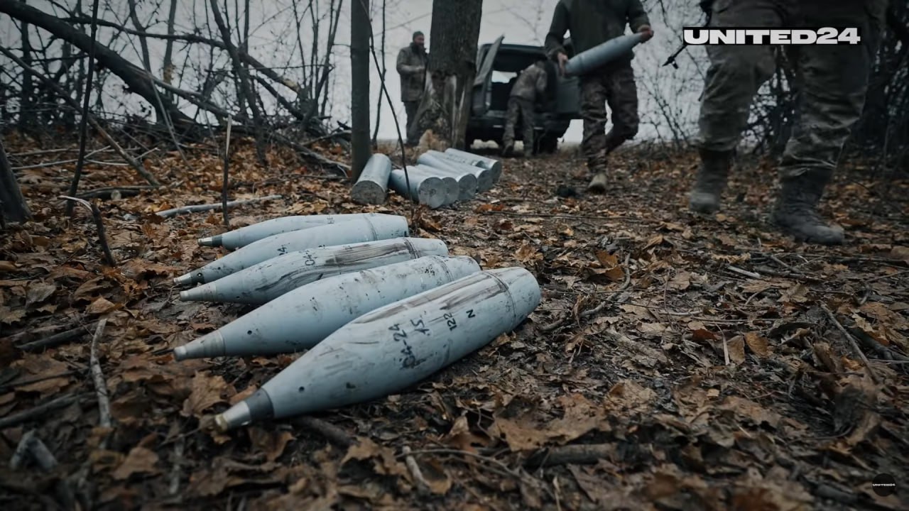 Serbian UTIU M72B2 fuzes Defense Express Ukrainian Forces Showed the 2S1 Gvozdika Howitzer with a Wide Range of Shells and Serbian Fuzes